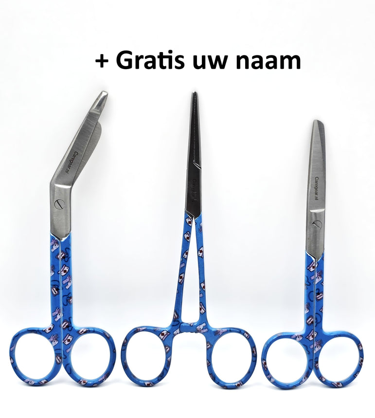 3-delige verpleegkundige scharenset blauw met hoedjes en handschoenen – gratis naamgravering - Caregear.nl Zorg scharen verpleegkundigen