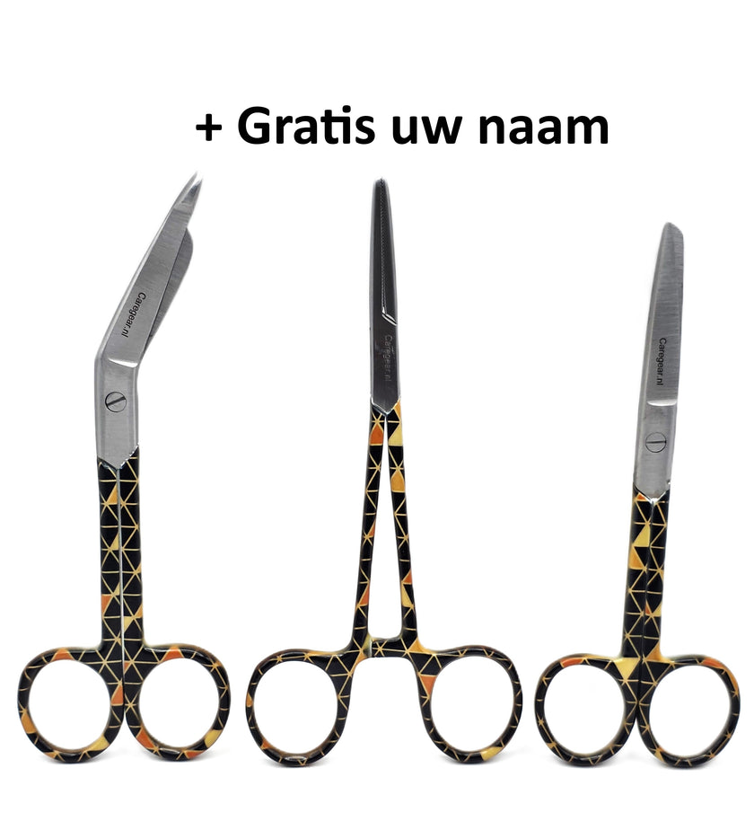 3-delige verpleegkundige scharenset – zwart/bruin met driehoekjes | Medische scharen RVS + naam graveren - Caregear.nl Zorg scharen verpleegkundigen