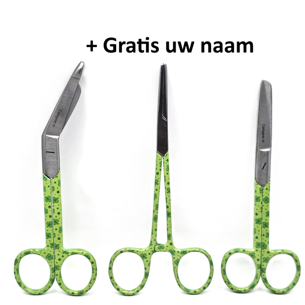 3 delig scharen set verpleegkundige Green Leprechaun  (+ naam graveren) - Caregear.nl Zorg scharen verpleegkundigen