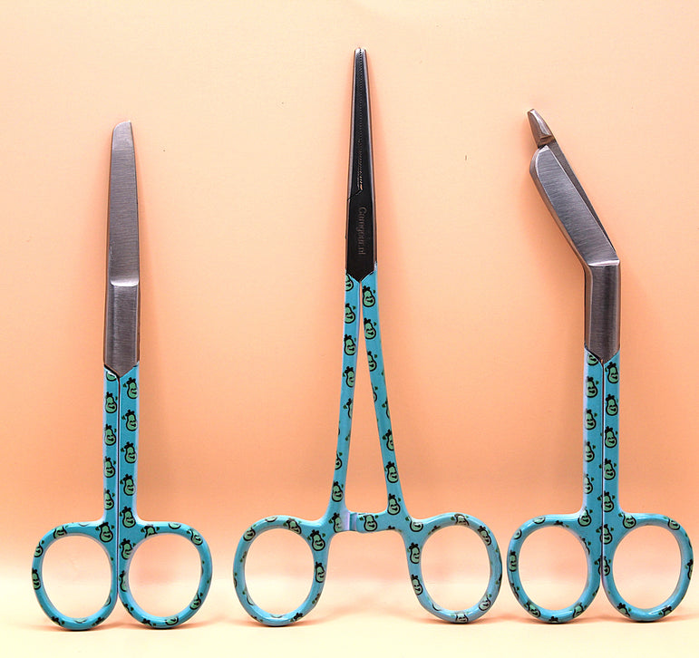 Blue Fruit 3 delig - Caregear.nl Zorg scharen verpleegkundigen