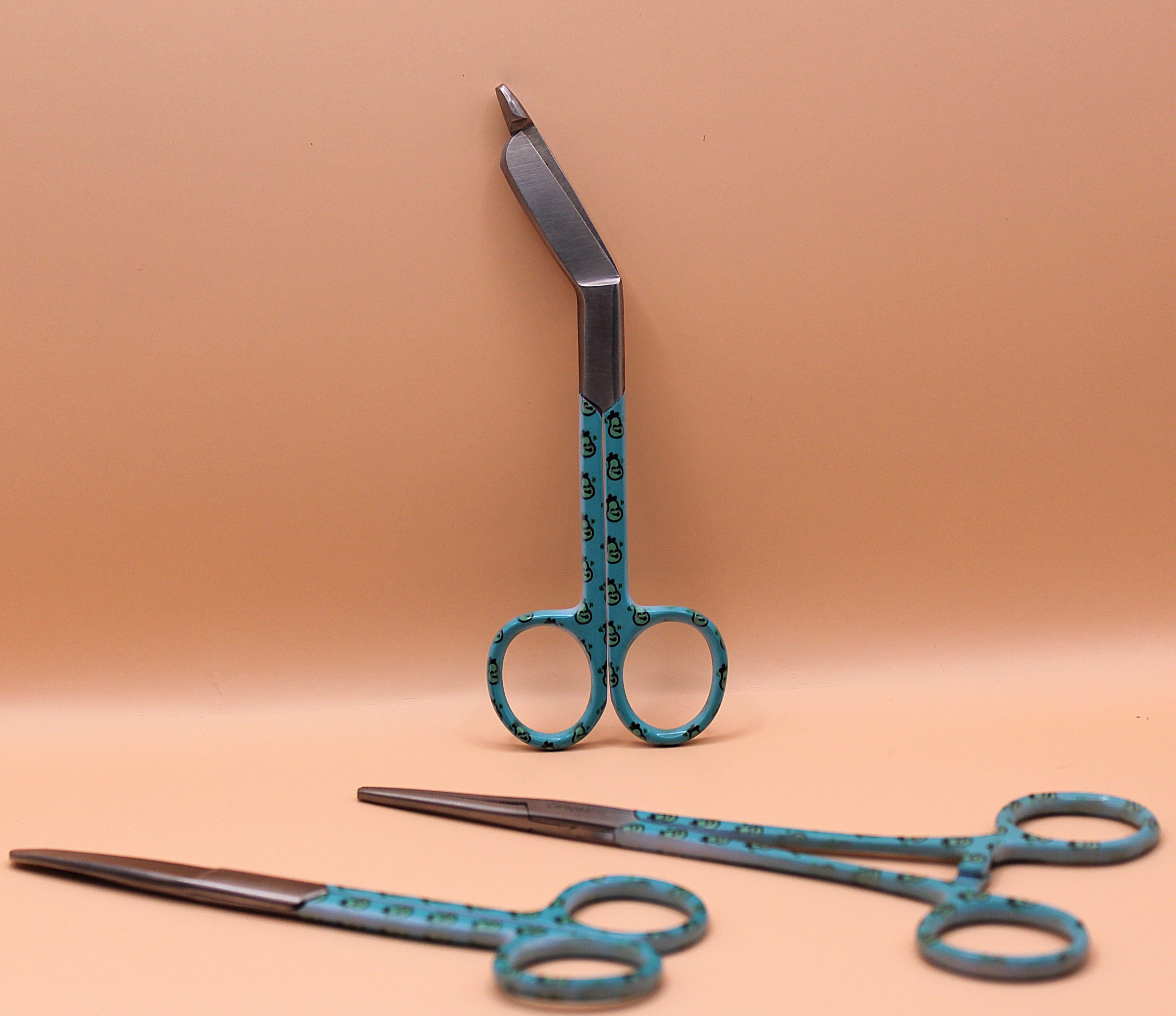 Blue Fruit 3 delig - Caregear.nl Zorg scharen verpleegkundigen