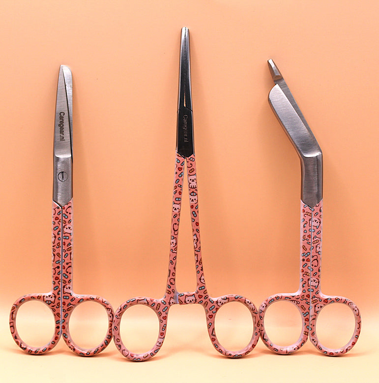 Care Kittens 3 delig - Caregear.nl Zorg scharen verpleegkundigen