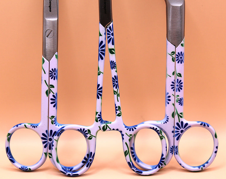 Fleur 3 delig - Caregear.nl Zorg scharen verpleegkundigen