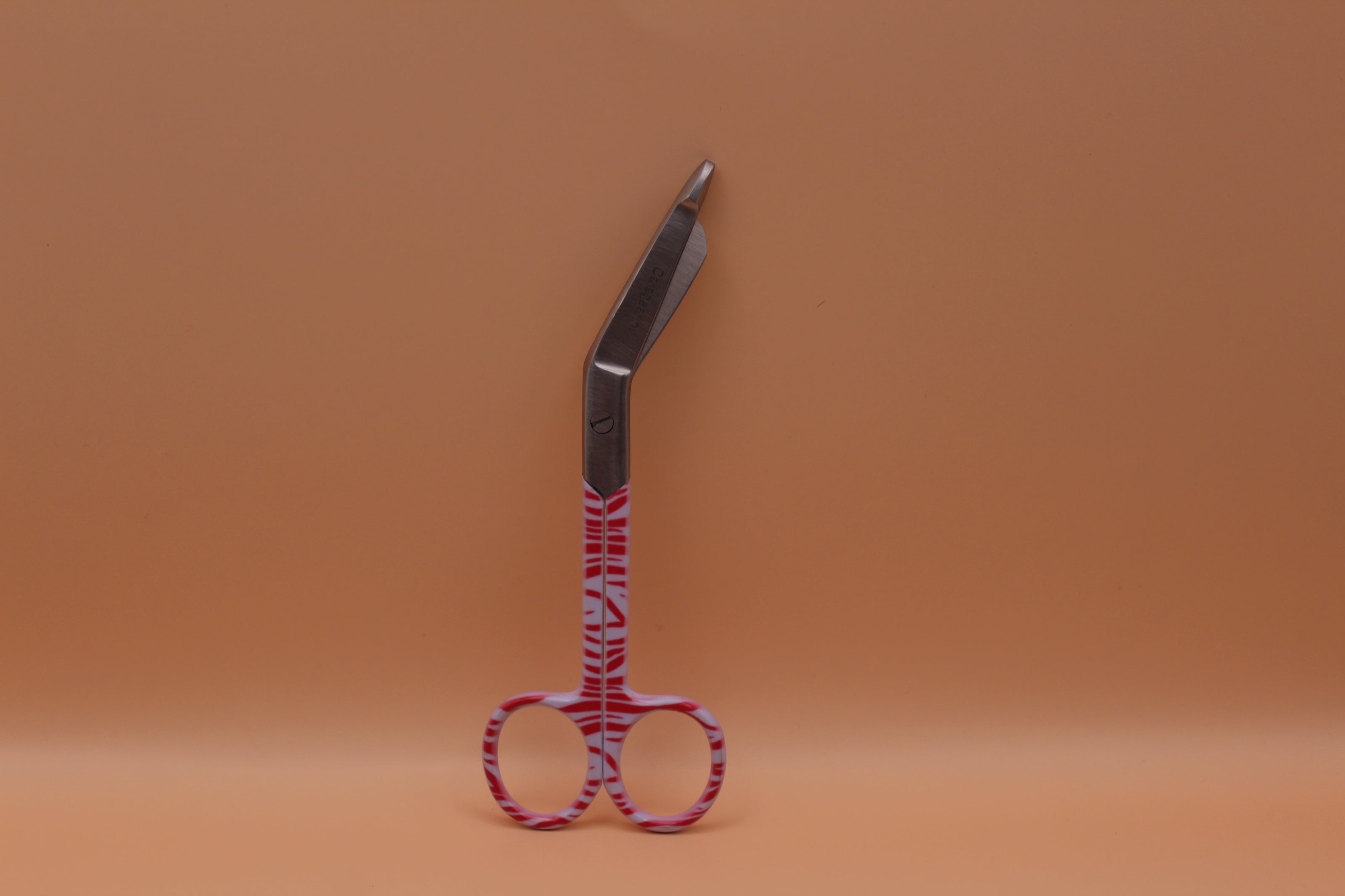 3 Delig set + gratis naam gravering Zebra roze - Caregear.nl Zorg scharen verpleegkundigen