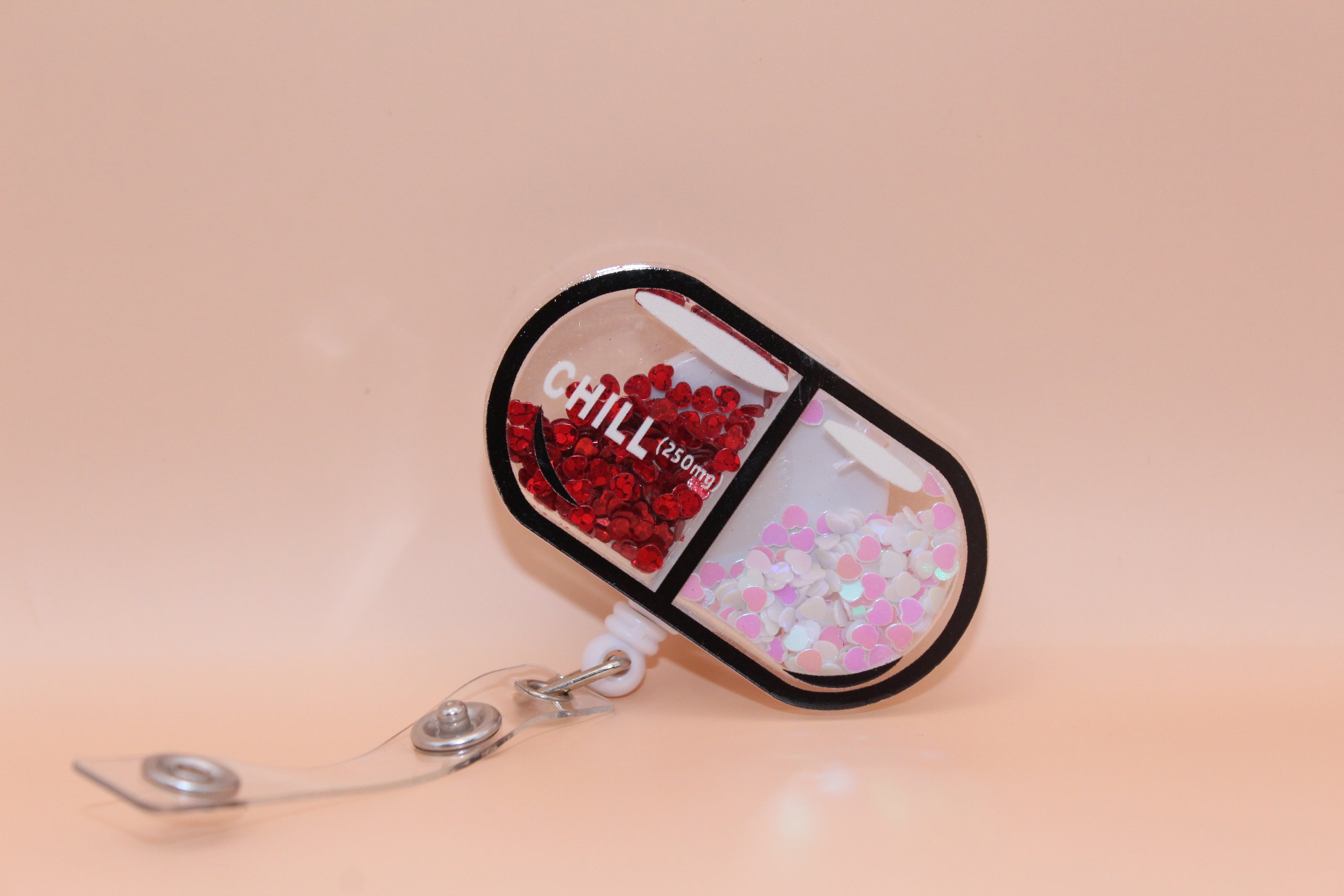 Badgehouder XL Medicijn pot - Caregear.nl Zorg scharen verpleegkundigen