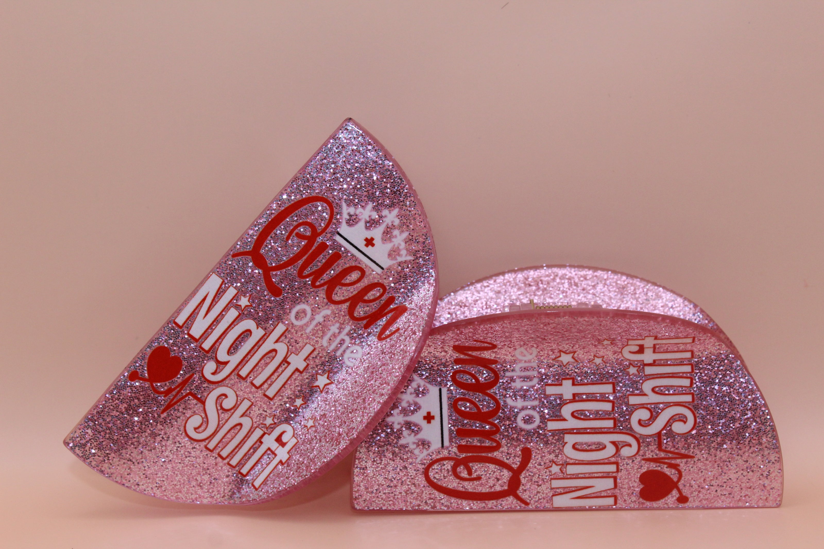 Haarclip L Nachtdienst Nurse - Caregear.nl Zorg scharen verpleegkundigen