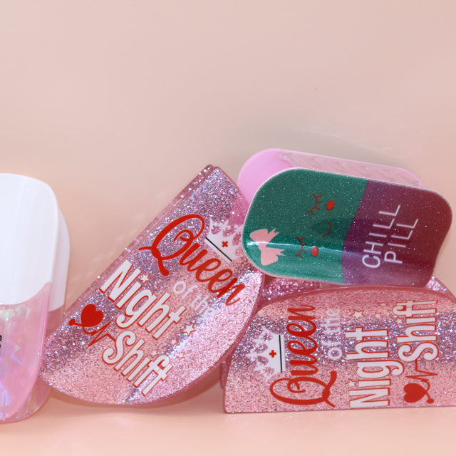 Haarclip L Nachtdienst Nurse - Caregear.nl Zorg scharen verpleegkundigen