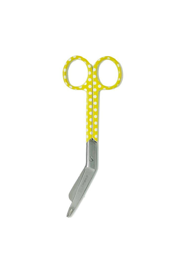 3 delig scharen set verpleegkundige Geel met witte stippen (naam graveren) - Caregear.nl Zorg scharen verpleegkundigen