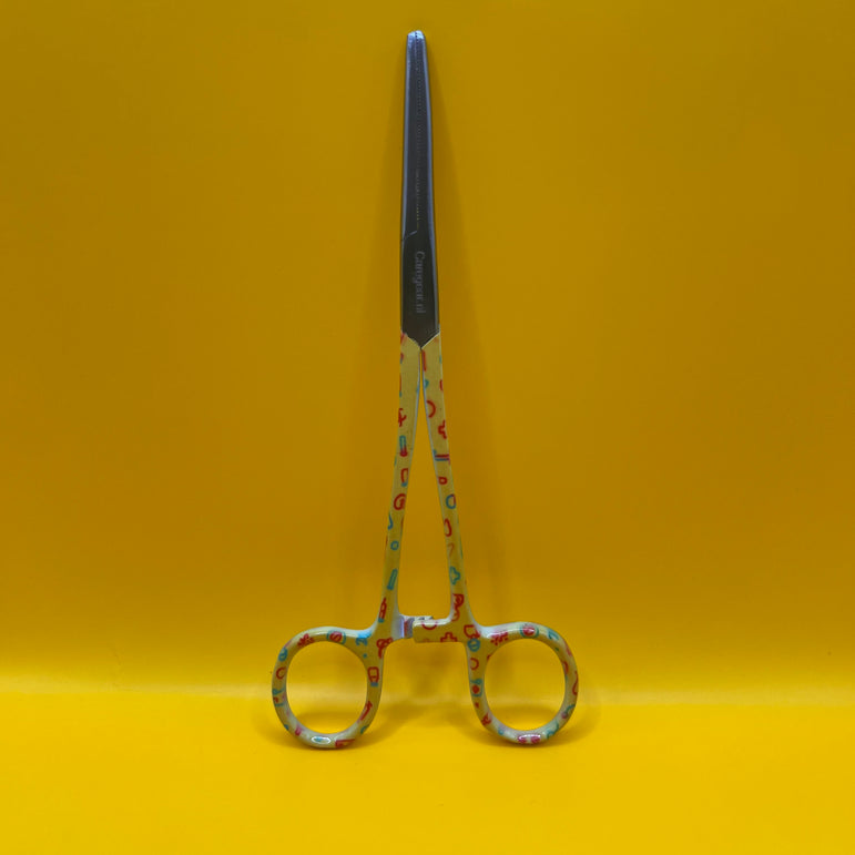 Gele set met zorg iconen - Caregear.nl Zorg scharen verpleegkundigen