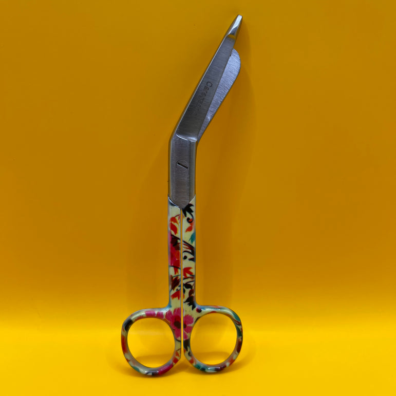 3 Delig set + gratis naam gravering Tropical Flowers - Caregear.nl Zorg scharen verpleegkundigen